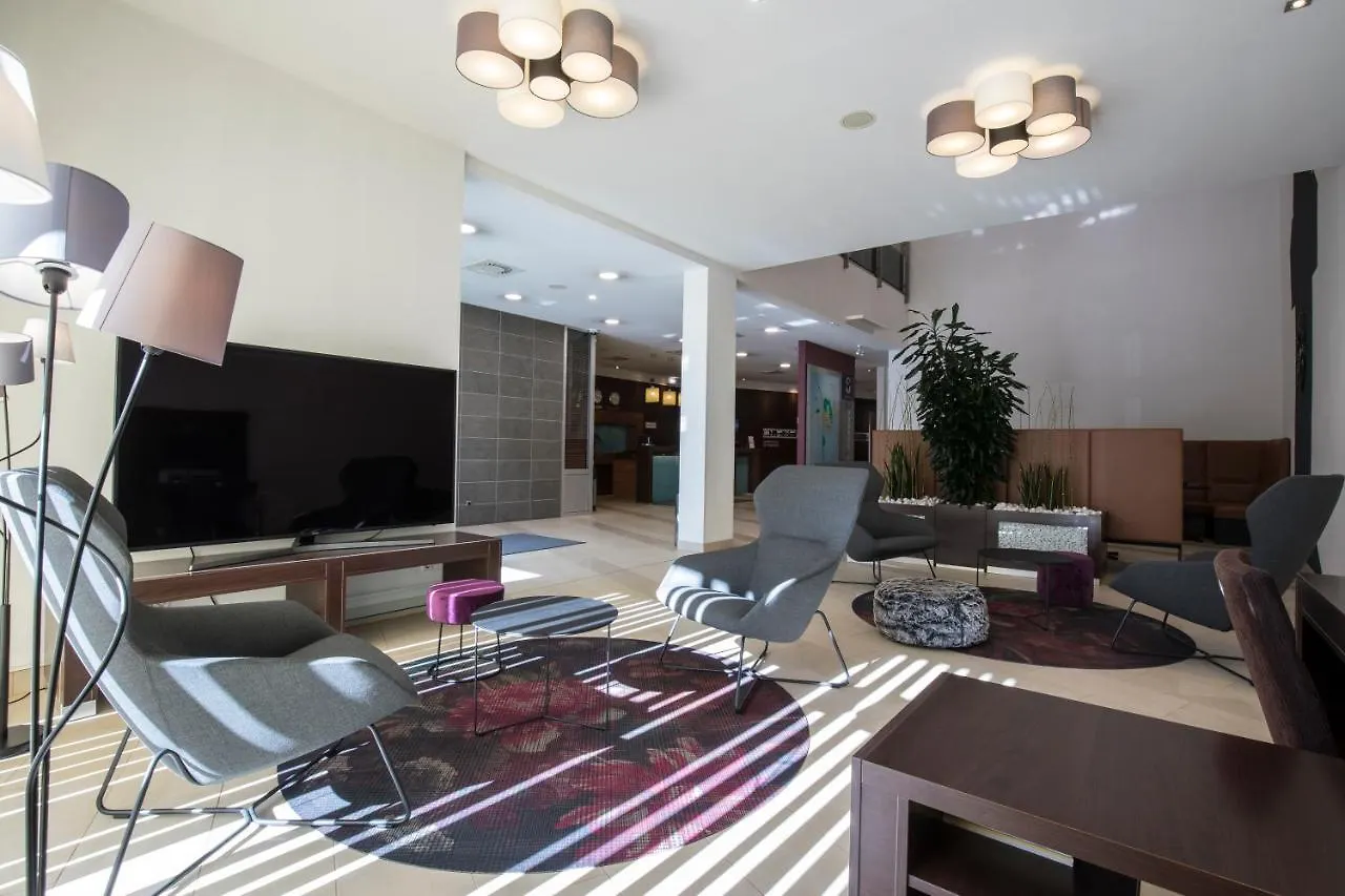 Hotel Mercure Graz City 4*,
